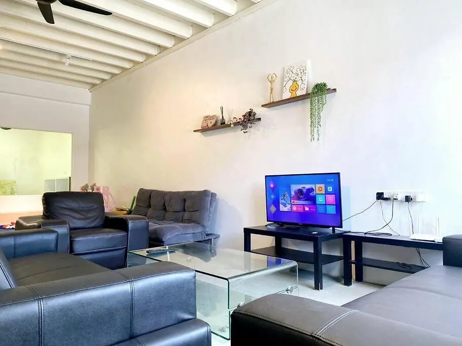 Modern Cozy House 4 Room 10Pax@Bukit Mertajam 0*,  Malaysia