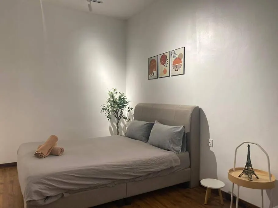 Holiday home Modern Cozy House 4 Room 10Pax@Bukit Mertajam
