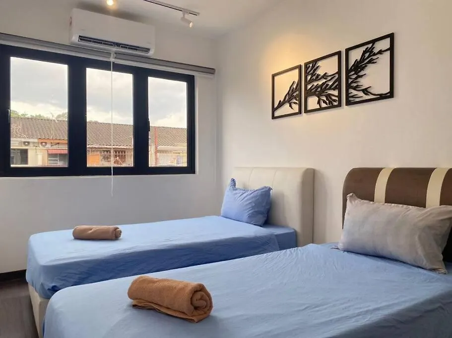 Holiday home Modern Cozy House 4 Room 10Pax@Bukit Mertajam Malaysia