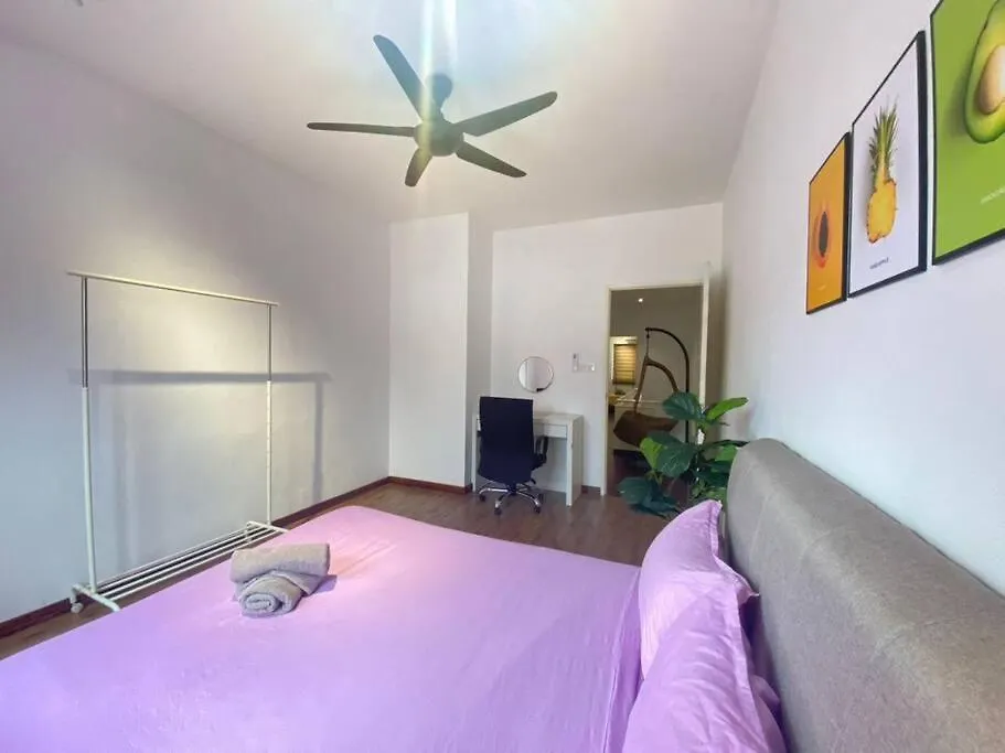 Holiday home Modern Cozy House 4 Room 10Pax@Bukit Mertajam