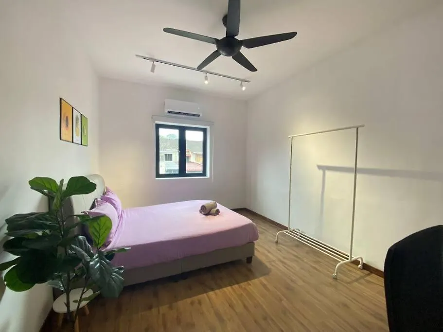Modern Cozy House 4 Room 10Pax@Bukit Mertajam Malaysia